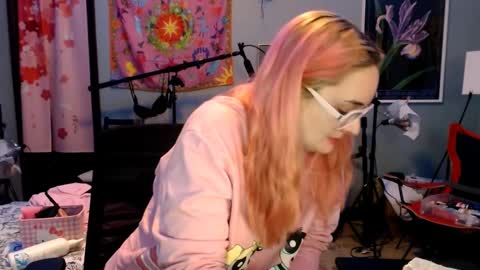 Jennifer Gwen online show from March 2025 01:31:02 AM