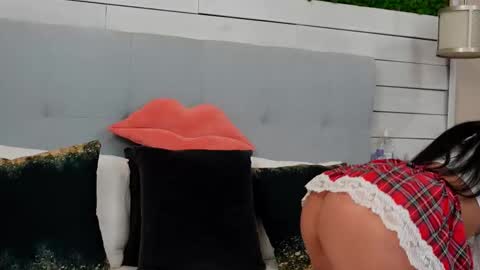 Snapshot of jenniferlovve chatting on September 2025 03:52:01 AM JenniferLovve online show from September 2025 03:52:01 AM