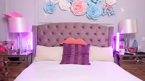 JenniferLovveX online show from July 2026 04:39:02 AM