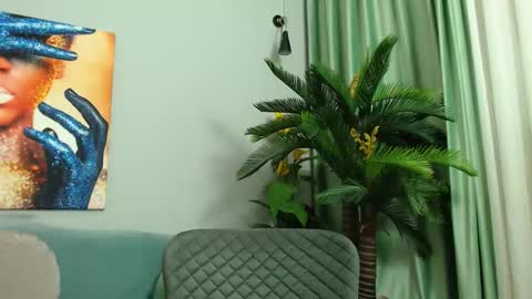Snapshot of jenniferreys chatting on February 2026 06:44:01 AM jenniferreys online show from February 2026 06:44:01 AM