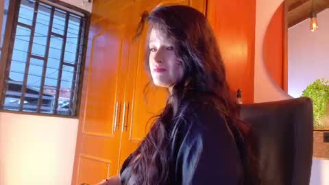 Jennifer vega  online show from April 2026 10:55:01 PM
