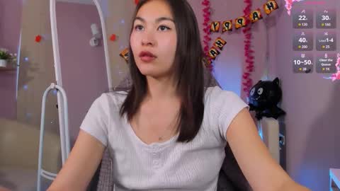 Jenni online show from October 2025 01:56:02 PM