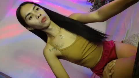 PRETTY JENNY online show from December 2025 09:32:02 PM