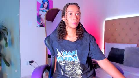 Snapshot of jenny__lawrence chatting on November 2025 08:30:01 PM jenny__lawrence online show from November 2025 08:30:01 PM