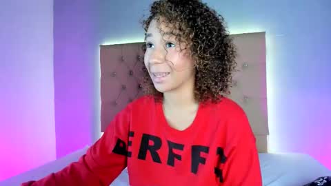 Snapshot of jenny__lawrence chatting on January 2026 07:34:01 PM jenny__lawrence online show from January 2026 07:34:01 PM