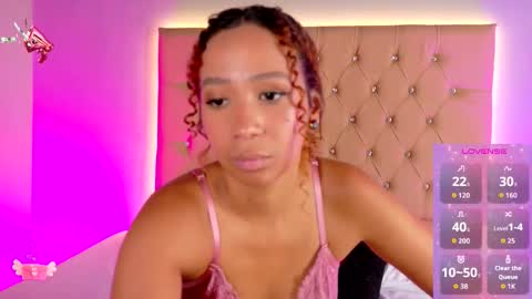 Snapshot of jenny__lawrence chatting on March 2026 09:03:02 AM jenny__lawrence online show from March 2026 09:03:02 AM