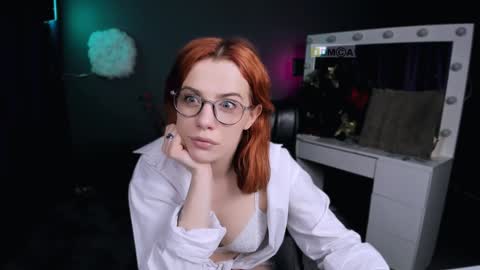 YOUR BEST WAY TO HAVE FUN online show from January 2025 10:12:02 AM