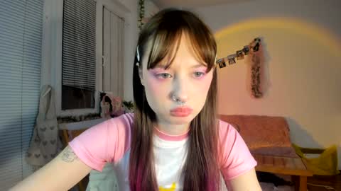 Jennifer Jenny Darling   online show from December 2024 09:12:01 PM