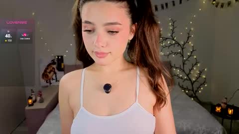 Snapshot of jenny_dellrose chatting on December 2025 08:48:01 PM jenny_dellrose online show from December 2025 08:48:01 PM