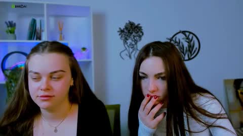 Snapshot of jenny_donne chatting on February 2026 06:00:02 AM jenny_donne online show from February 2026 06:00:02 AM