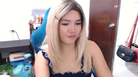 Jenny online show from January 2025 04:07:01 AM