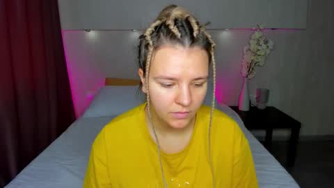 Jenny online show from October 2025 09:15:01 AM