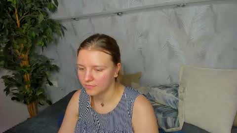 Snapshot of jenny_jimmy chatting on July 2026 09:15:01 AM Jenny online show from July 2026 09:15:01 AM