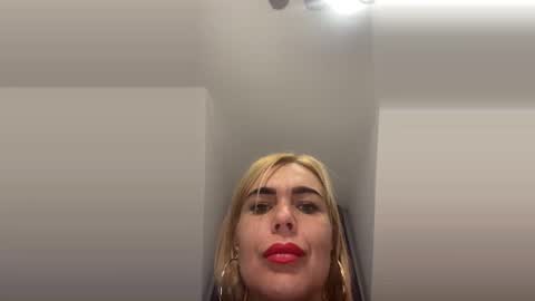 Snapshot of jenny_play1 chatting on December 2024 08:45:02 AM Jenny online show from December 2024 08:45:02 AM