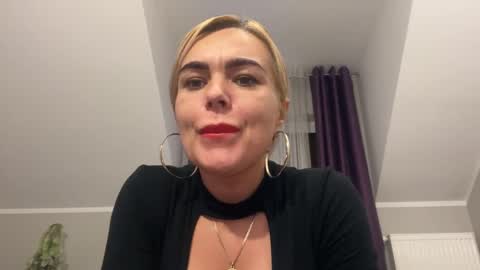 Snapshot of jenny_play1 chatting on December 2024 11:31:02 AM Jenny online show from December 2024 11:31:02 AM