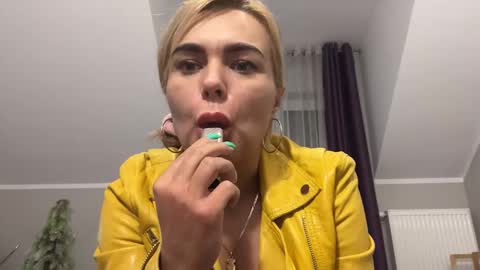 Snapshot of jenny_play1 chatting on January 2025 11:48:02 AM Jenny online show from January 2025 11:48:02 AM