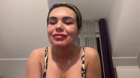 Snapshot of jenny_play1 chatting on March 2025 11:32:01 AM Jenny online show from March 2025 11:32:01 AM