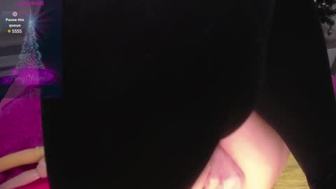 Jennifer online show from December 2024 05:48:01 AM