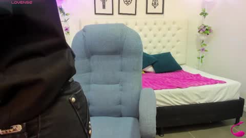 jenny_stark online show from May 2026 11:06:01 AM