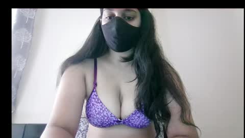 Jenny online show from March 2026 04:07:02 AM