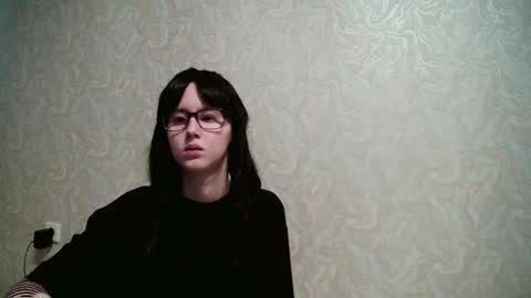 JennyOlset online show from October 2025 06:32:02 AM