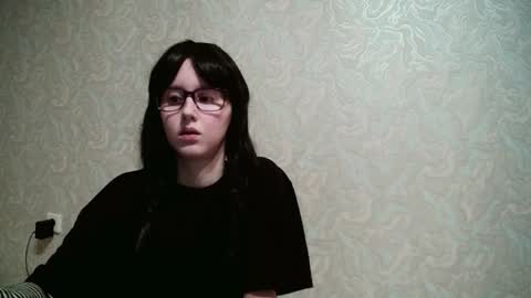 JennyOlset online show from October 2025 12:42:02 PM