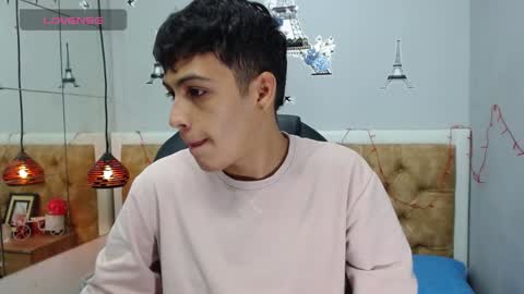  JEREMIAS  online show from January 2025 12:33:02 PM