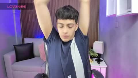  JEREMIAS  online show from June 2026 01:03:02 PM