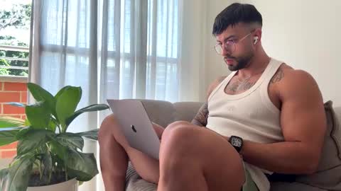 Jeremy online show from May 2026 02:33:01 PM
