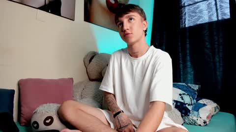 jero independent model online show from December 2024 04:28:01 PM