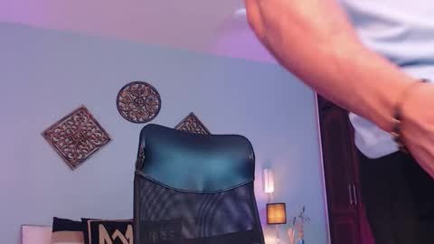 Jeremy Lowe online show from January 2025 01:11:01 PM