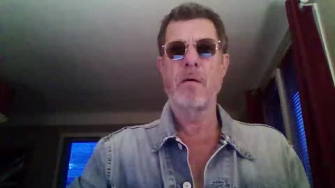 Snapshot of jerflor chatting on February 2026 05:11:02 PM jerflor online show from February 2026 05:11:02 PM