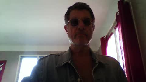 Snapshot of jerflor chatting on February 2026 12:23:01 PM jerflor online show from February 2026 12:23:01 PM