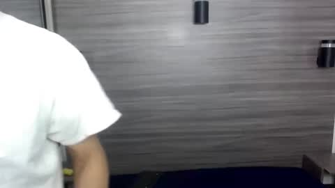 Jerom xx online show from October 2025 07:22:02 PM