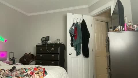 Snapshot of jerryjameson chatting on January 2025 02:04:01 AM Jerry Jameson online show from January 2025 02:04:01 AM