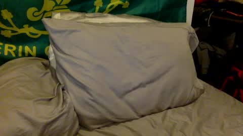 Snapshot of jerseydevl chatting on December 2024 10:51:02 PM the jersey devil online show from December 2024 10:51:02 PM