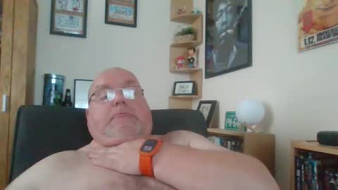 Snapshot of jerseyhammer01 chatting on February 2025 04:53:01 PM Harry online show from February 2025 04:53:01 PM