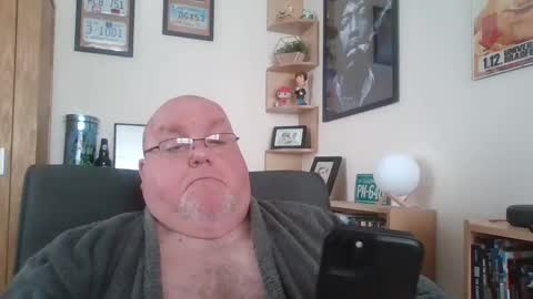 Snapshot of jerseyhammer01 chatting on March 2025 08:49:02 AM Harry online show from March 2025 08:49:02 AM