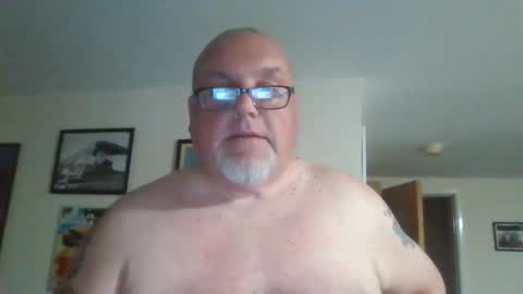 Snapshot of jerseyhammer01 chatting on September 2025 09:27:02 PM Harry online show from September 2025 09:27:02 PM