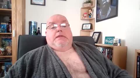 Snapshot of jerseyhammer01 chatting on November 2025 09:33:02 AM Harry online show from November 2025 09:33:02 AM