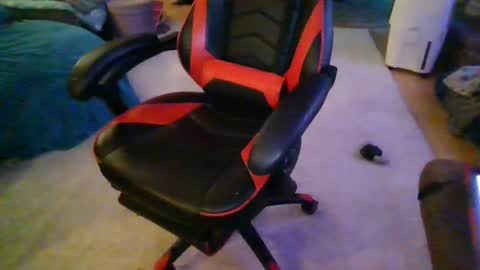 Snapshot of jerzeymike69 chatting on October 2025 01:03:02 AM JerzeyMike online show from October 2025 01:03:02 AM