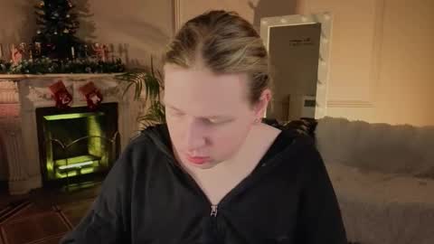 jes_solar online show from December 2025 10:03:01 PM