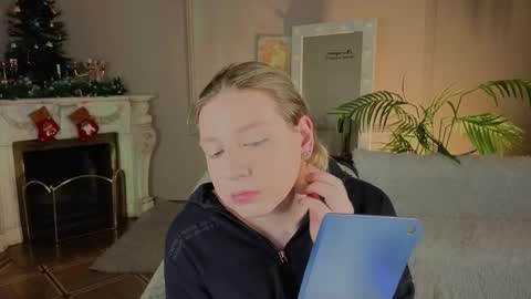 jes_solar online show from December 2025 10:05:01 PM