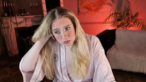 jes_solar online show from May 2026 09:22:01 PM