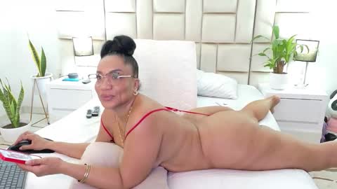 JESICA online show from May 2026 01:29:02 PM