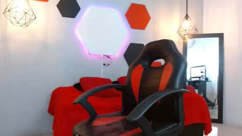 Snapshot of jesiclark chatting on February 2025 01:48:02 AM sofi online show from February 2025 01:48:02 AM