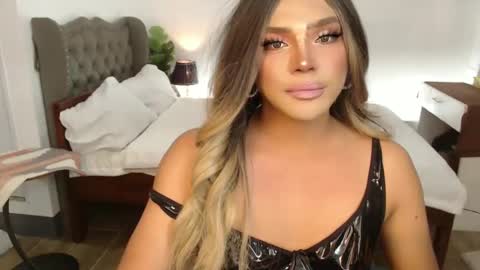 jesie_hot69 online show from February 2025 04:56:02 PM