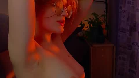 Snapshot of jess0e9 chatting on September 2025 04:07:02 PM JessieVibes online show from September 2025 04:07:02 PM