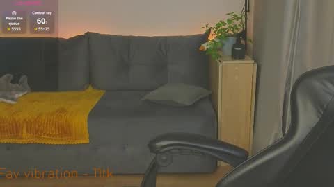 Snapshot of jess0e9 chatting on September 2025 05:47:02 PM JessieVibes online show from September 2025 05:47:02 PM