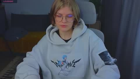 Snapshot of jess0e9 chatting on October 2025 05:22:02 PM JessieVibes online show from October 2025 05:22:02 PM